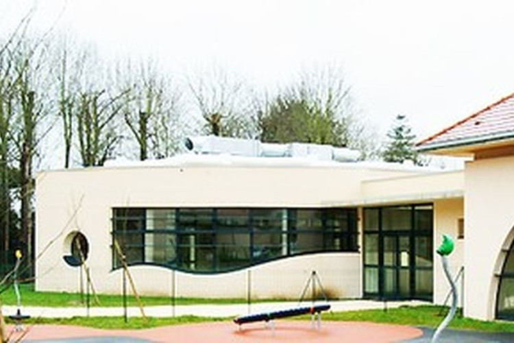 Restaurant scolaire. Villeneuve/Yonne. 800m2