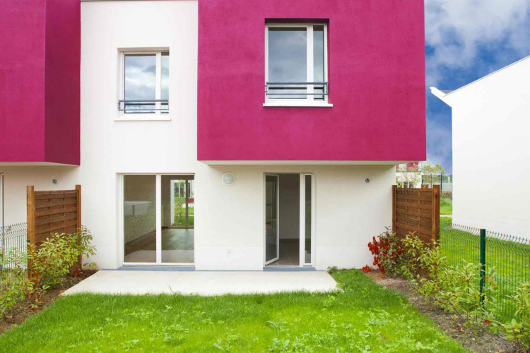 VILLETANEUSE - 42 logements & 8 maisons individuelles