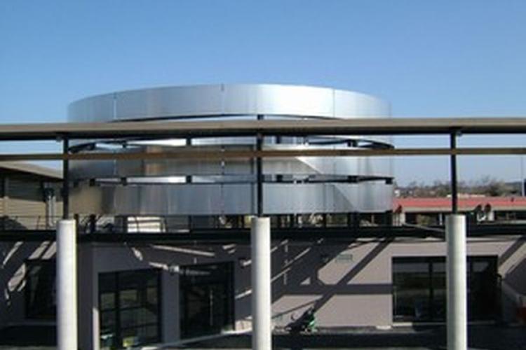 Restructuration et extension du complexe Sportif Moulin Carron à DARDILLY.(Rhône