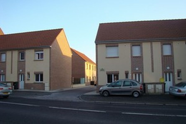 Construction de 6 logements et 6 garages OPSOM Villers Bretonneux (80)