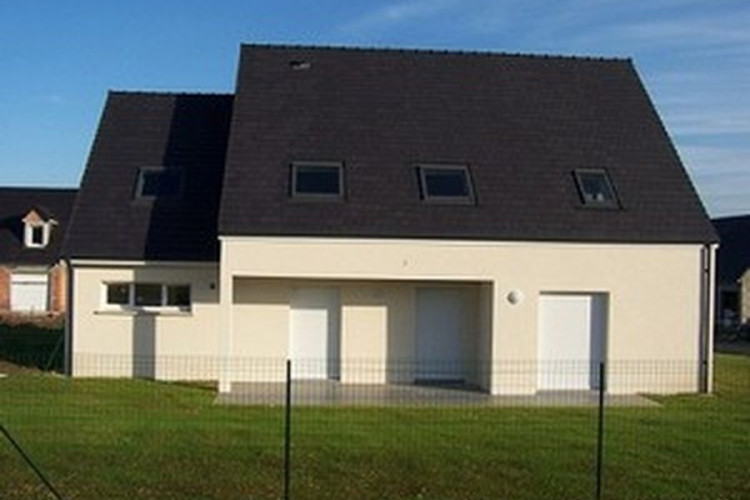 Habitation contemporaine a Pont de Metz (80)