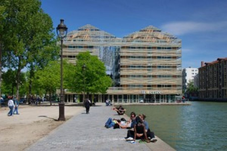 Hôtel et Auberge de jeunesse Quai de Seine, Paris