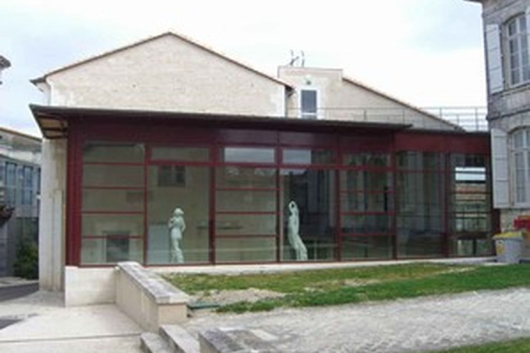 Restructuration et agrandissement de la mairie de Barbezieux (16300)