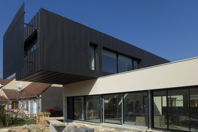 Well-balanced house - Une maison contemporaine
