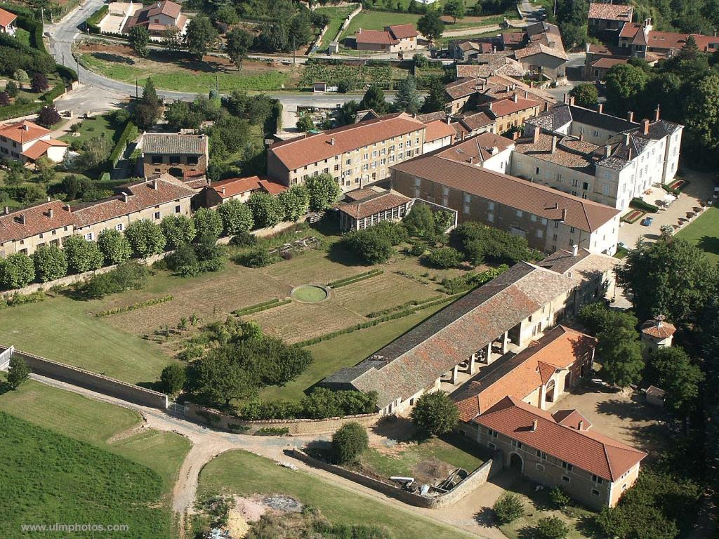 Réhabilitation - Château et domaine de Lachassagne (69) 