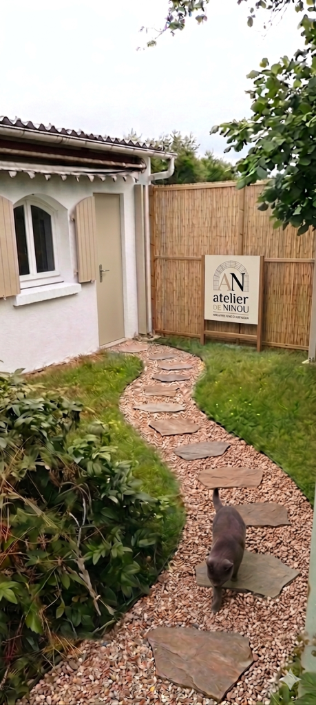 Rendu Extérieur – Accès Paysager & Façade de l'Atelier