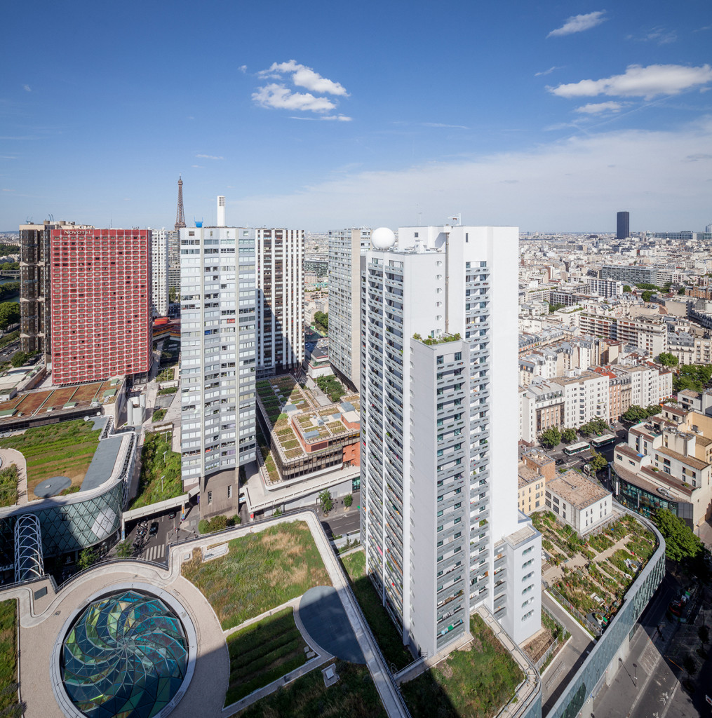 Réhabilitation des 192 logements de la tour 15, quartier Beaugrenelle, à Paris (15è)