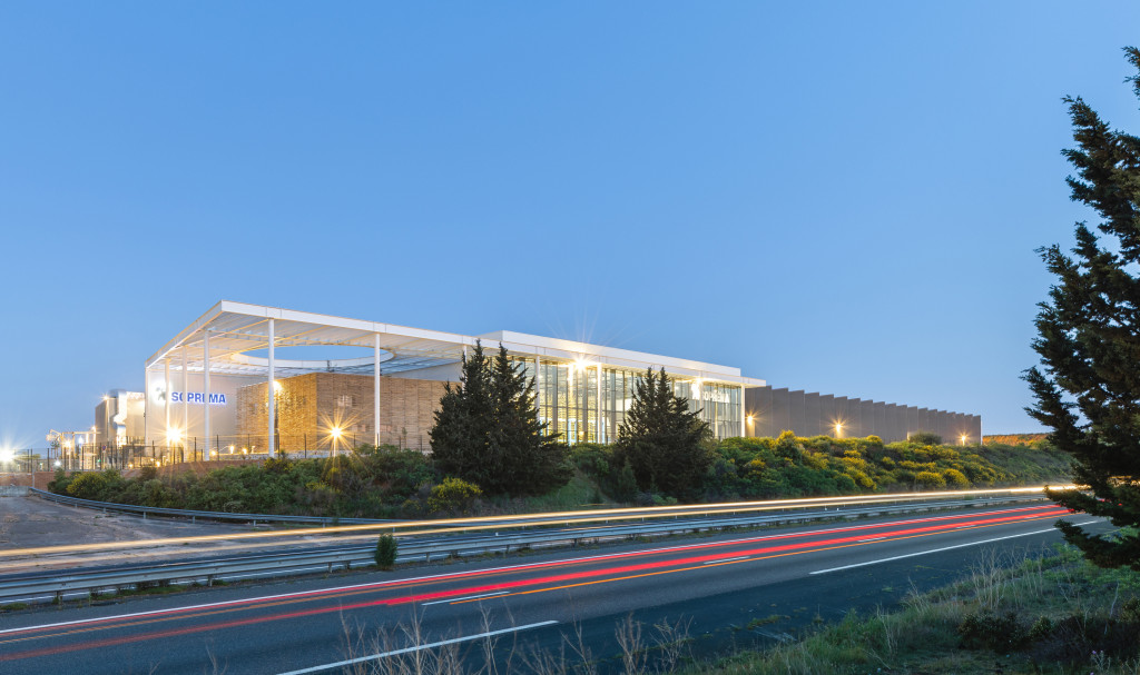Usine Soprema Vue de nuit ©Adrien Guitard