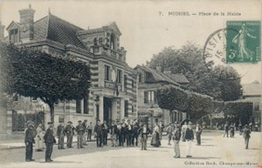 Réutilisation de l’ancienne Mairie de Noisiel (77186)