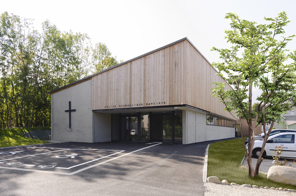 Construction d'une salle de culte et locaux d'enseignement cultuel