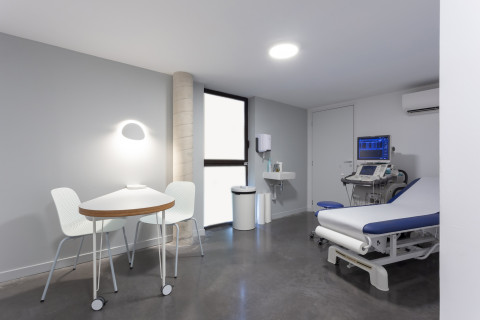 Aménagement intérieur d'un centre d'imagerie médicale