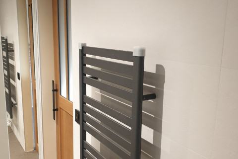 ENTREE SALLE DE BAINS RENOVE