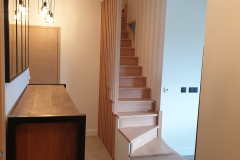 VUE ESCALIER BOIS