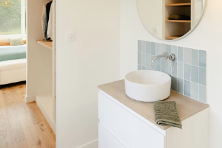 un passage en arche pour adoucir les volumes