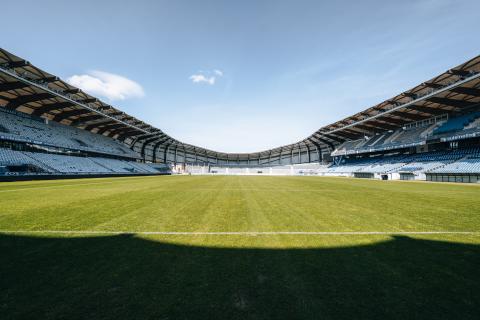 Sur la pelouse du Stade Armand-Cesari 