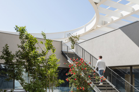 Usine Soprema Vue patio ©Adrien Guitard