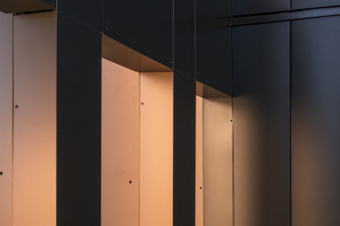 Détail de la façade en aluminium