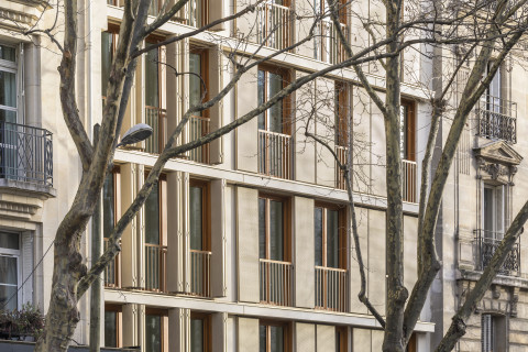 7 LOGEMENTS A ÉNERGIE POSITIVE (BEPOS)