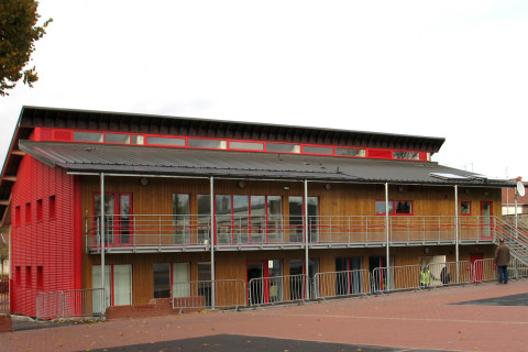 Halte garderie et restaurant scolaire à Aubry-du-Hainaut