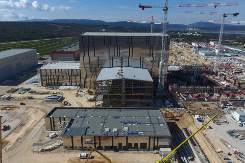 Projet ITER • Cadarache                 