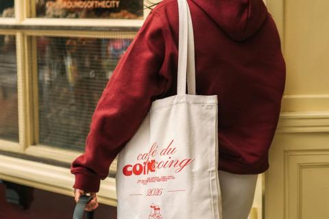 Merchandising coin coing 