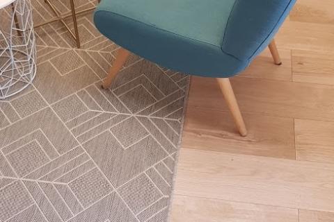 Parquet flottant dans une maison de famille sur Combrit