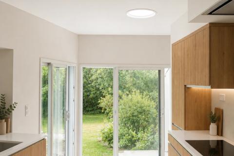 Vue intérieure - cuisine lumière naturelle