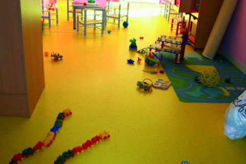 Sika ComfortFloor®, fonctionnel et hygiénique pour les enfants !