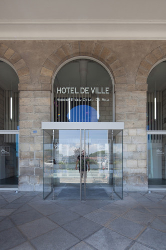 Hall d'accueil de l'Hôtel de Ville de Bayonne