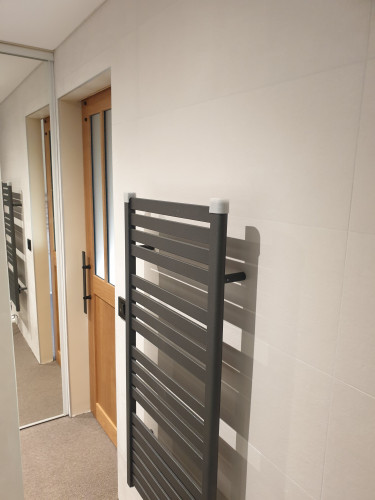 ENTREE SALLE DE BAINS RENOVE