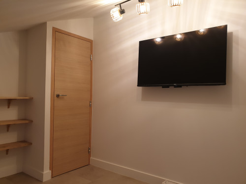 ENTREE MEZZANINE CREEE