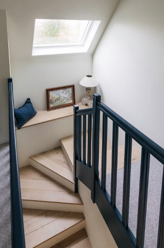 une transition élégante et fluide entre les espaces