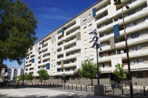 Résidence Hoche, TMH