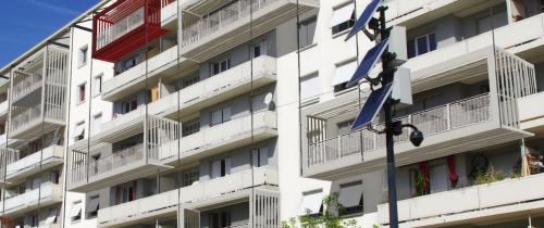 Résidence Hoche, façade requalifiée et balcons rapportés