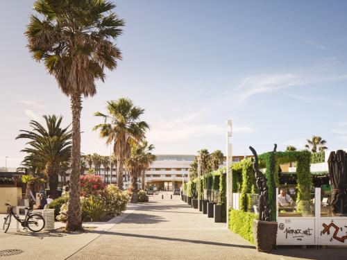 Le Vibes Resort vu du Village Naturiste 