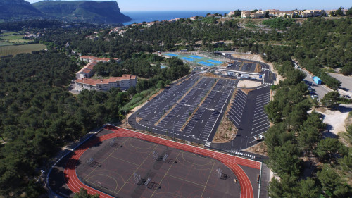 Construction d’un complexe sportif et d’accueil des touristes à Cassis (13)