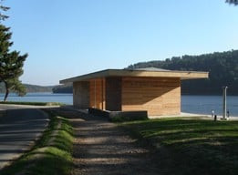 Club Nautique - Poste de secours - Lac de Guerledan