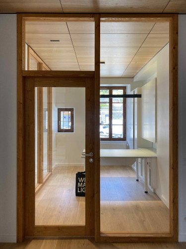 extension et rénovation des bureaux d'une mairie