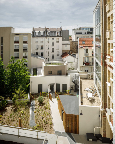 Terrasses accessibles et végétalisées en cœur d'îlot.