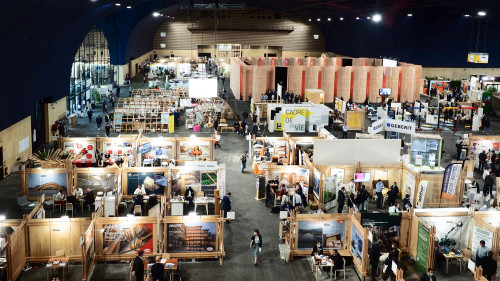 Grand Palais Éphémère - FBC 2021 salon ©Valérie Shérin